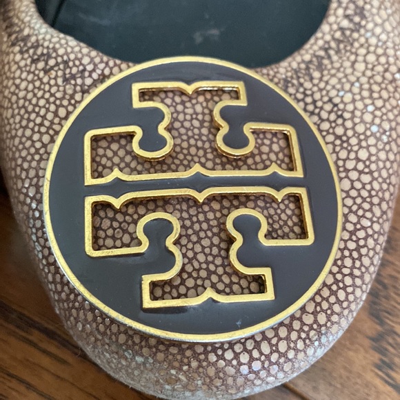 Tory Burch Reva brown stingray ballet flats, 8.5 - Picture 2 of 6